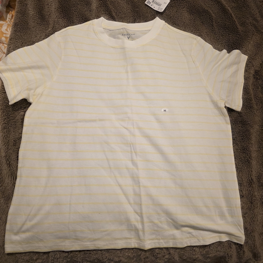 American Eagle Outfitters Men's Yellow Striped Tee